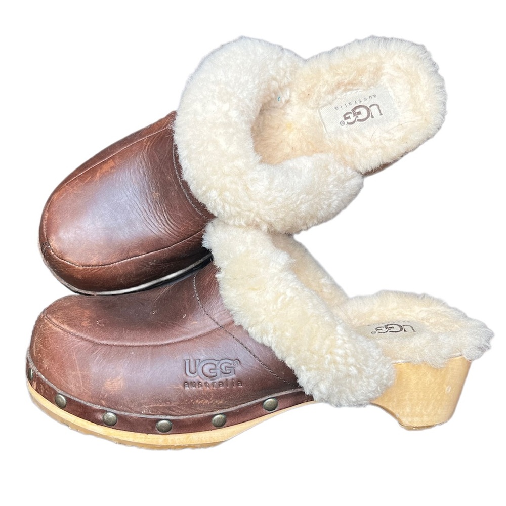UGG Australia Kalie Clog Studded Brown Leather Sherpa Lined Wooden Block Heel 6